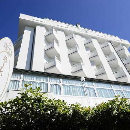 Hotel Bikini Rimini Extérieur photo