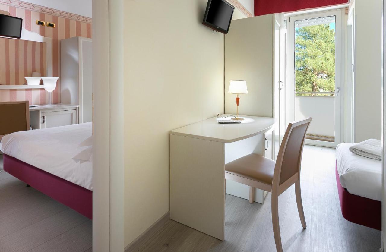 Hotel Bikini Rimini Chambre photo