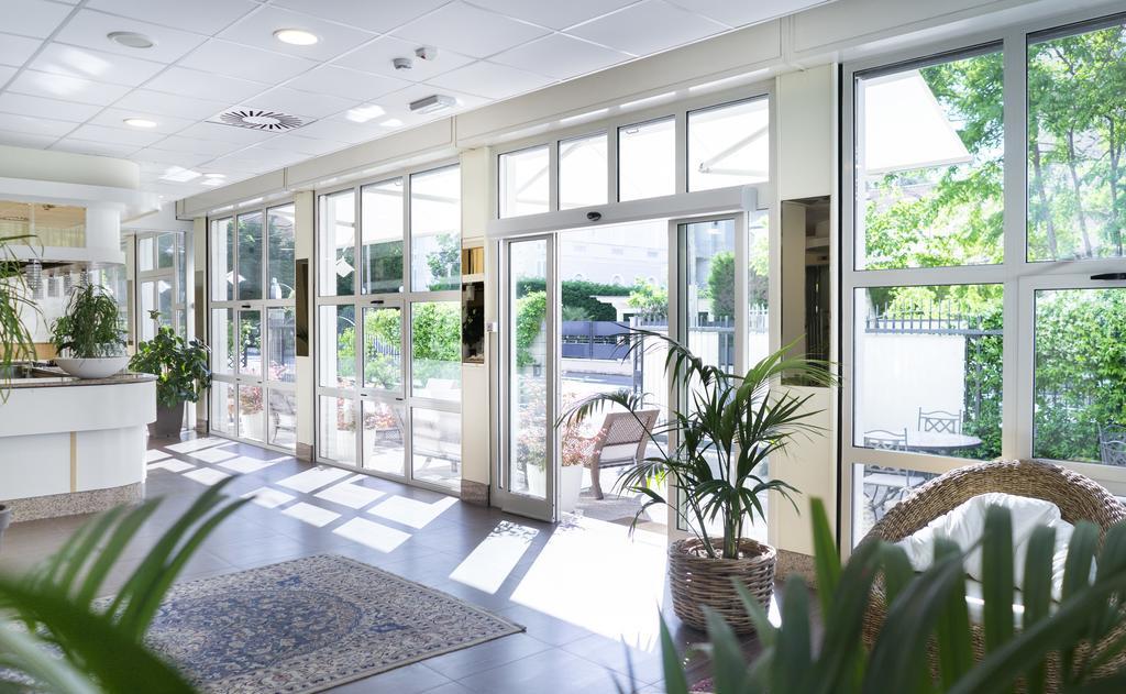 Hotel Bikini Rimini Extérieur photo